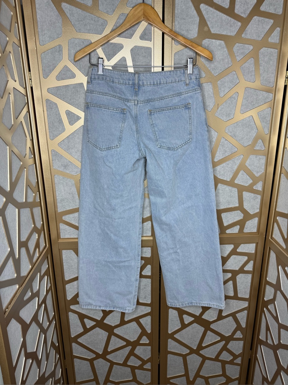 Edikted Light Wash Wide Leg Jeans | Y2K Baggy Denim | Size XS - Picture 3 of 11